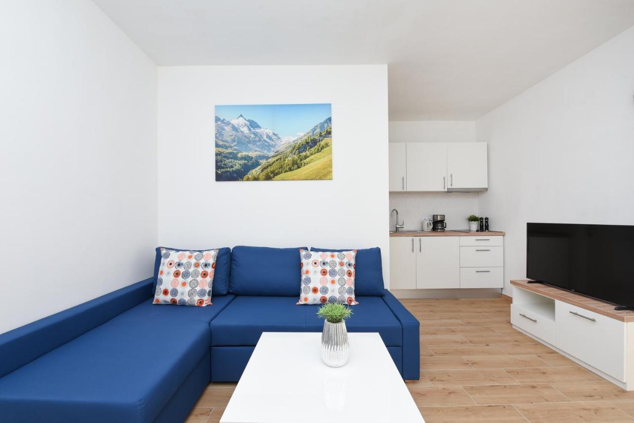 Apartments Lecija 扎达尔 外观 照片