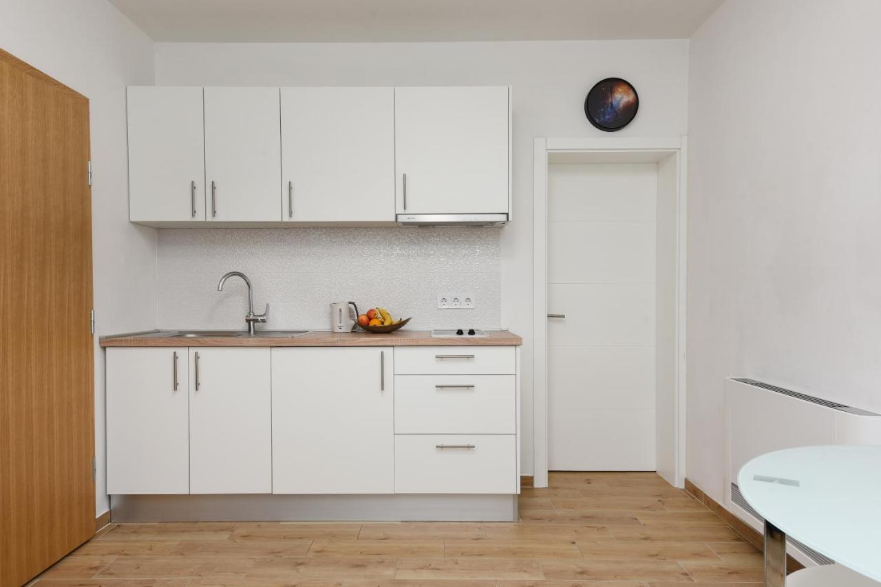 Apartments Lecija 扎达尔 外观 照片
