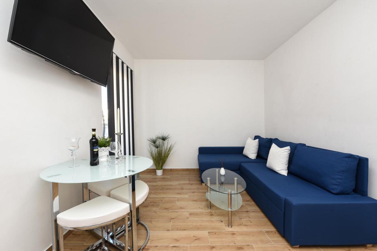 Apartments Lecija 扎达尔 外观 照片